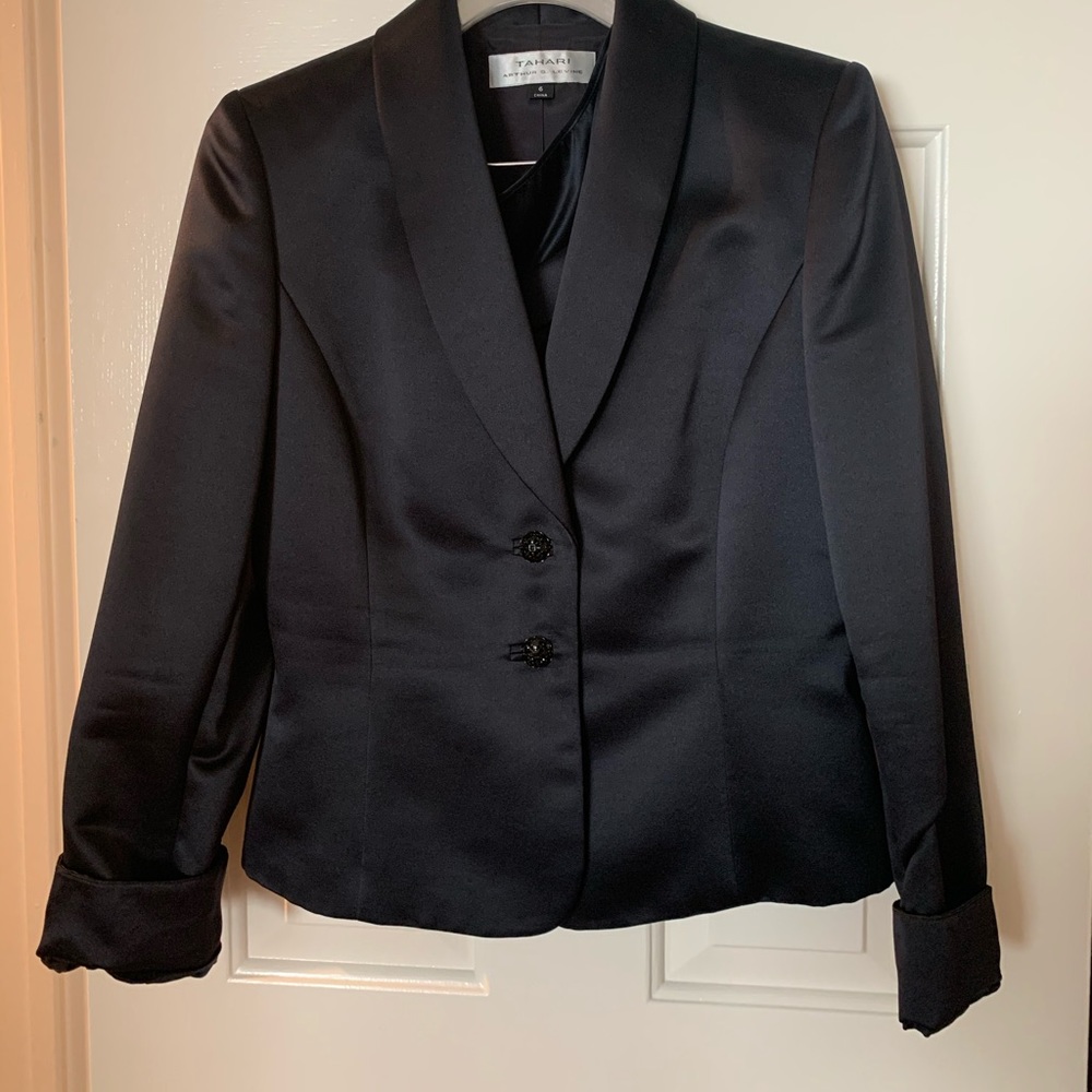 Tahari suit